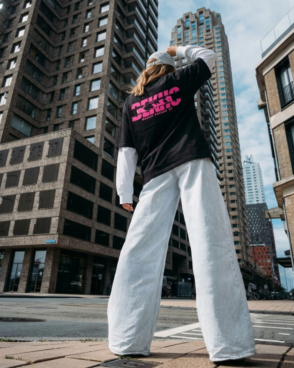 Piche To Dekho Black With White Sleeve Oversized T-Shirt | 240 GSM French Terry Cotton Graphic Tee